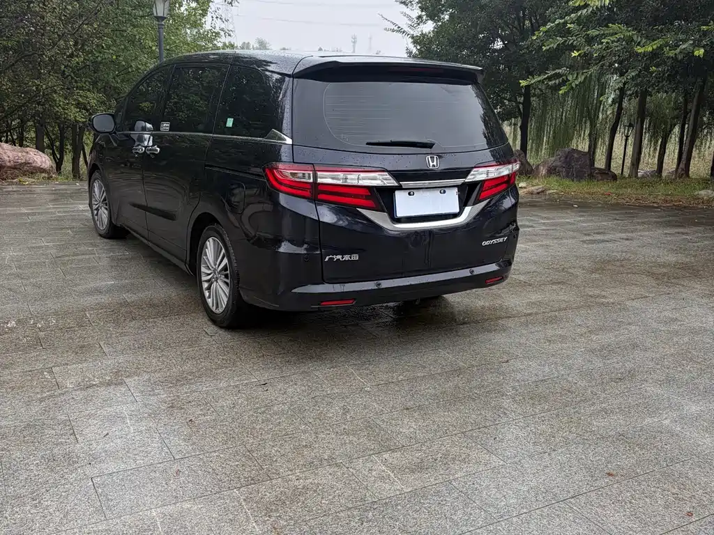 Honda Odyssey — миниатюра 5