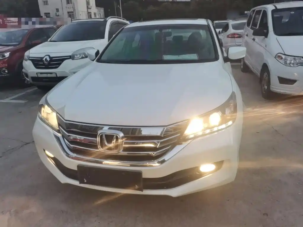 Honda Accord — миниатюра 3