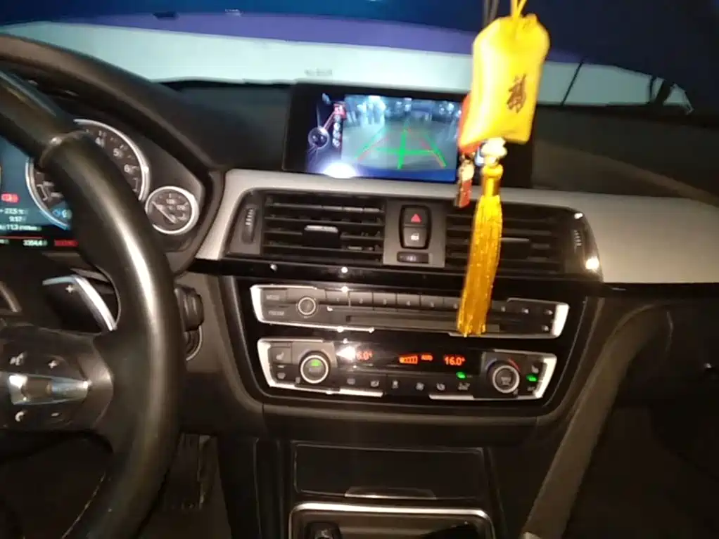 BMW 4 Series — миниатюра 13