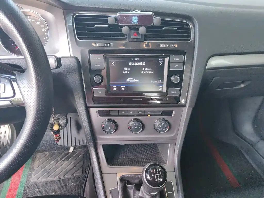Volkswagen Golf — миниатюра 9