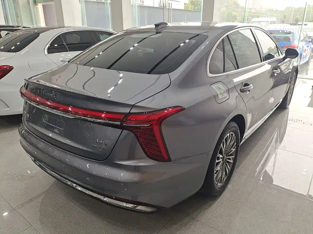 Hongqi Hongqi H5 — миниатюра 7