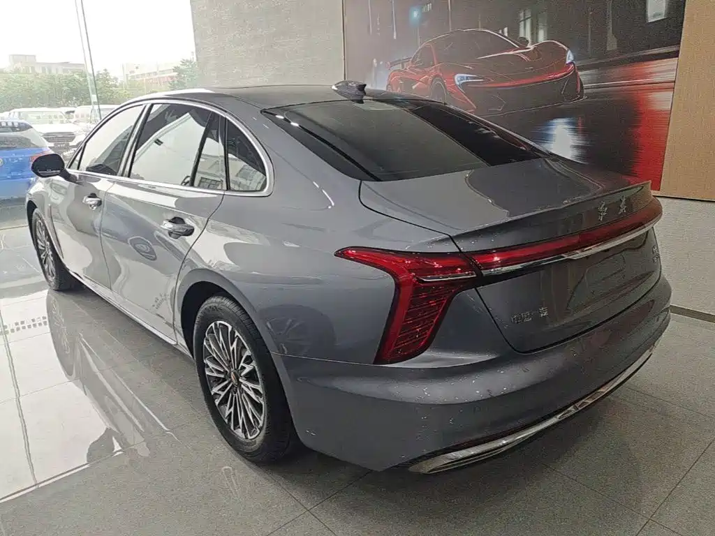 Hongqi Hongqi H5 — миниатюра 5
