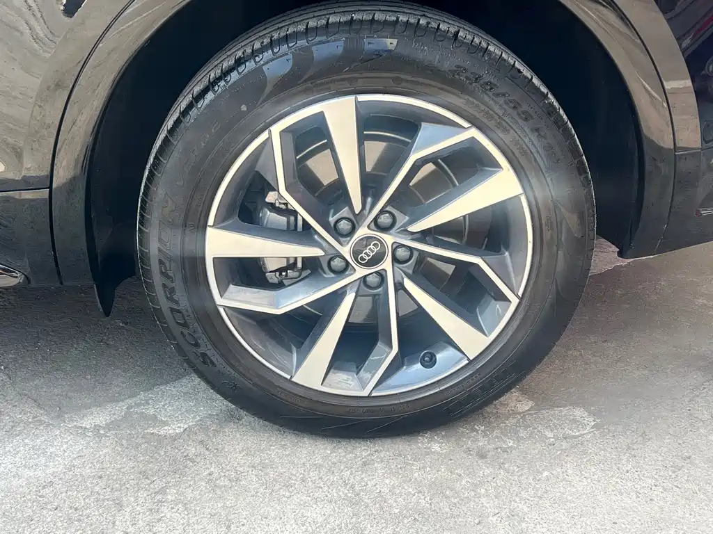Audi Q5L — миниатюра 18