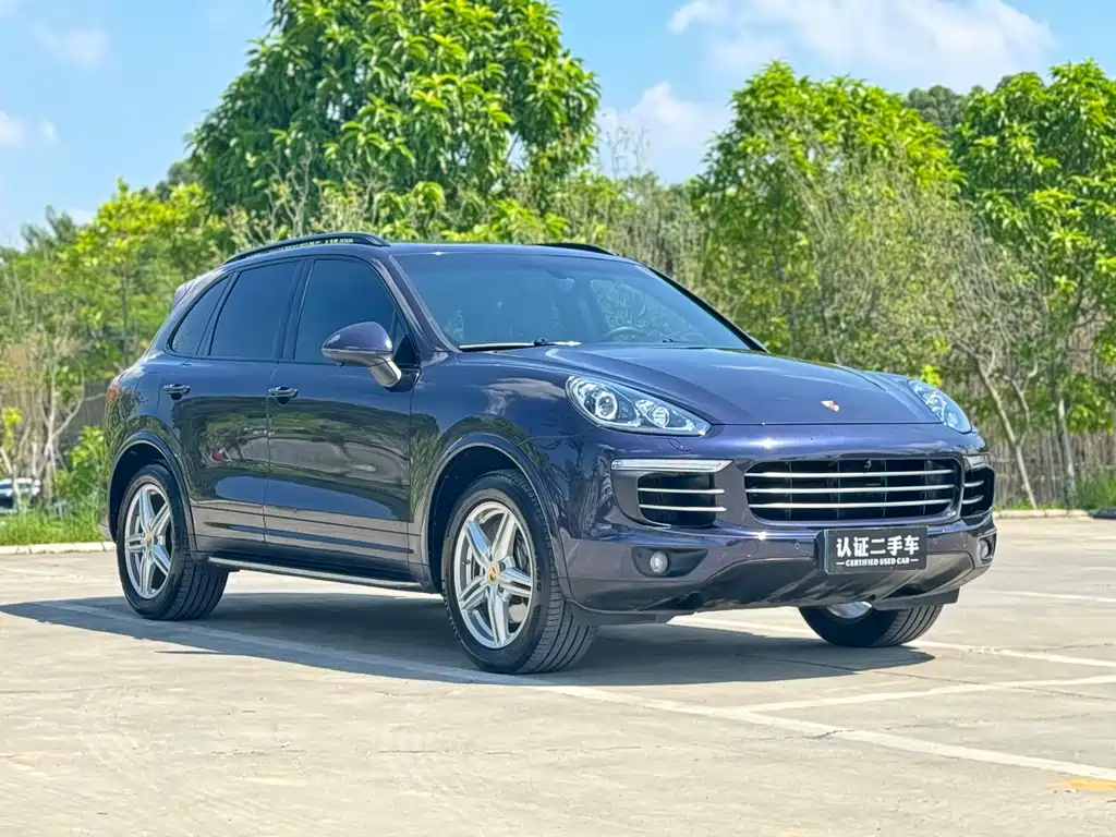 PORSCHE CAYENNE