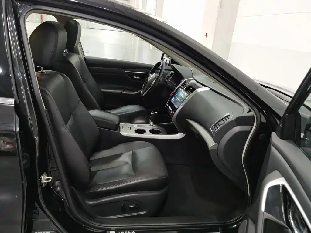 Nissan Teana — миниатюра 23