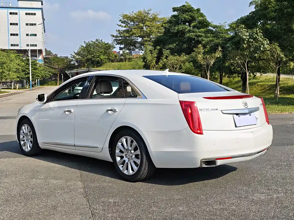 Cadillac XTS — миниатюра 15