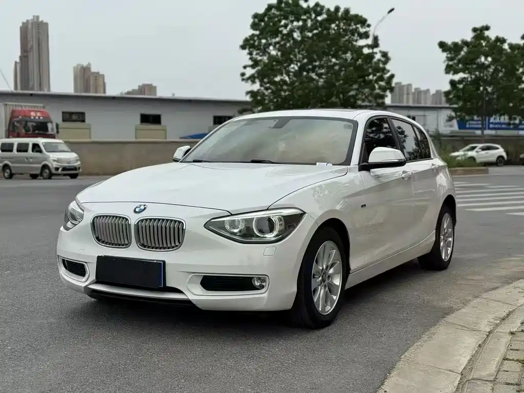 BMW 1 Series (Import) — миниатюра 3