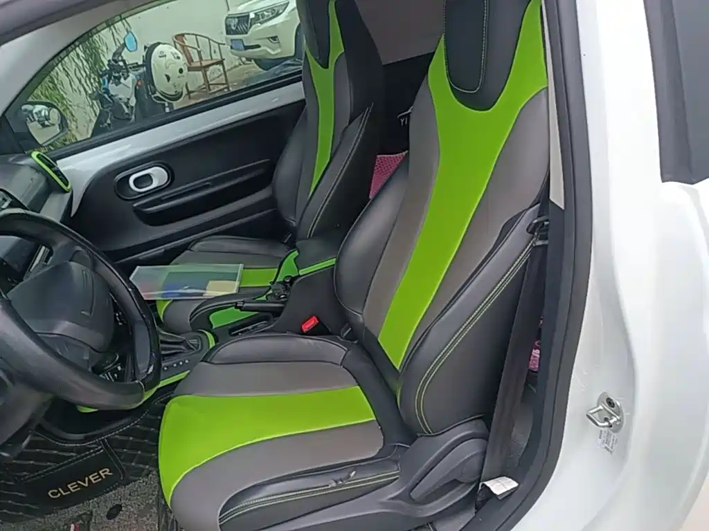 Roewe Clever — миниатюра 17