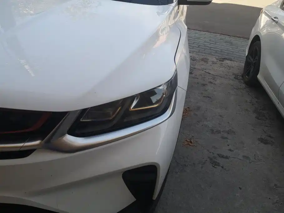 Geely Binyue — миниатюра 5