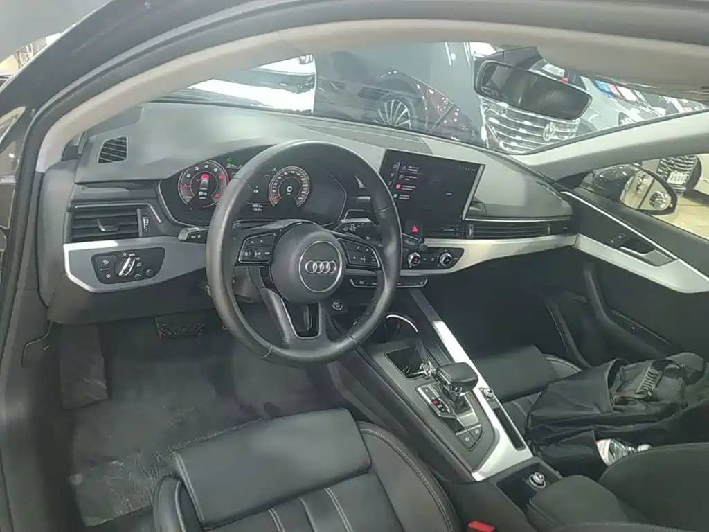 Audi A4L — миниатюра 10