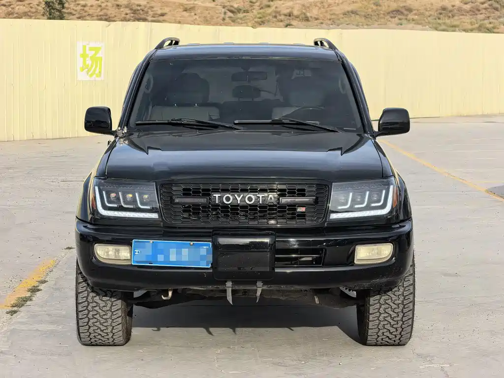 Toyota Land Cruiser — миниатюра 2