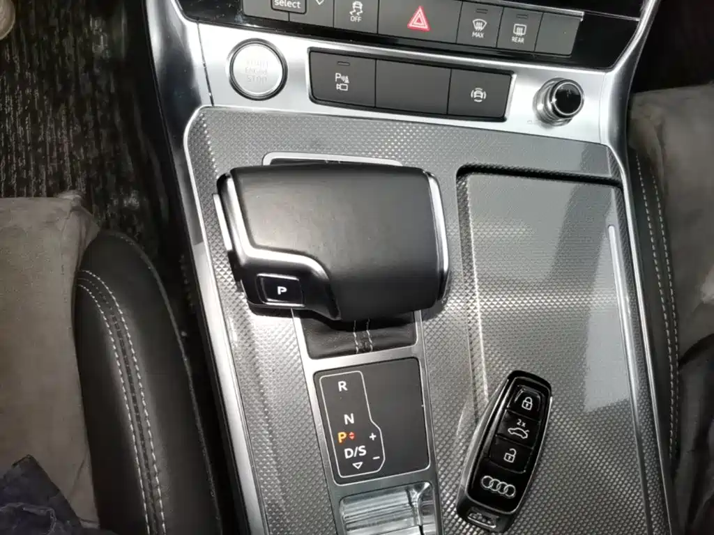 Audi A6L — миниатюра 19