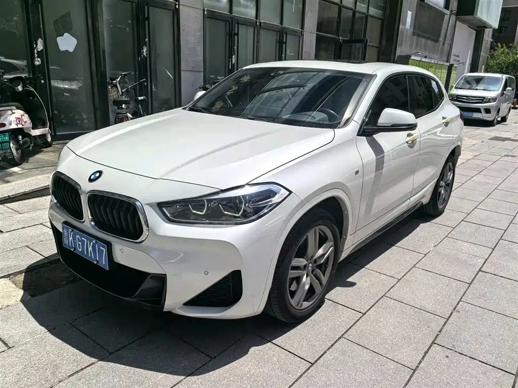 Купить BMW X2