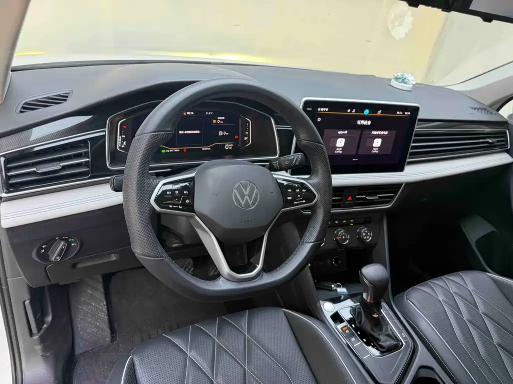 Volkswagen Tiguan L — миниатюра 7