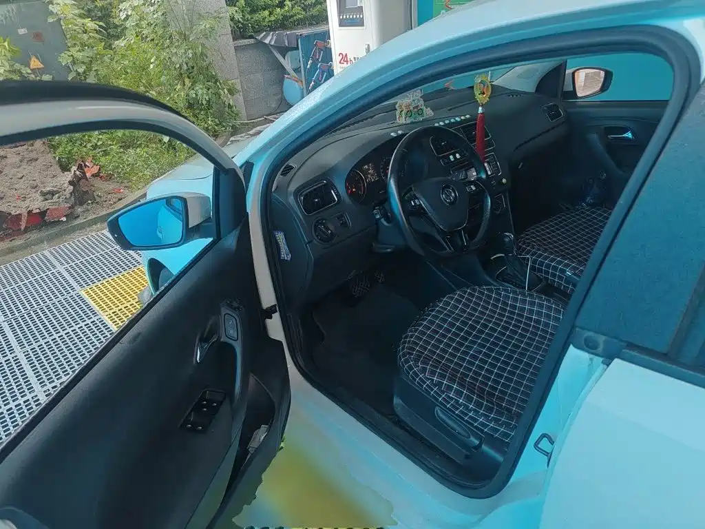 Volkswagen Polo — миниатюра 17
