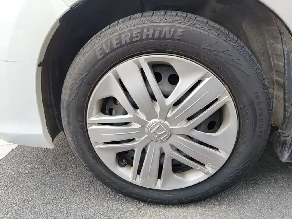Honda Fit — миниатюра 23