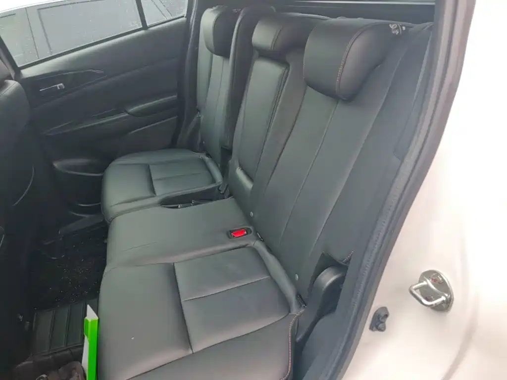 Mitsubishi Eclipse Cross — миниатюра 17
