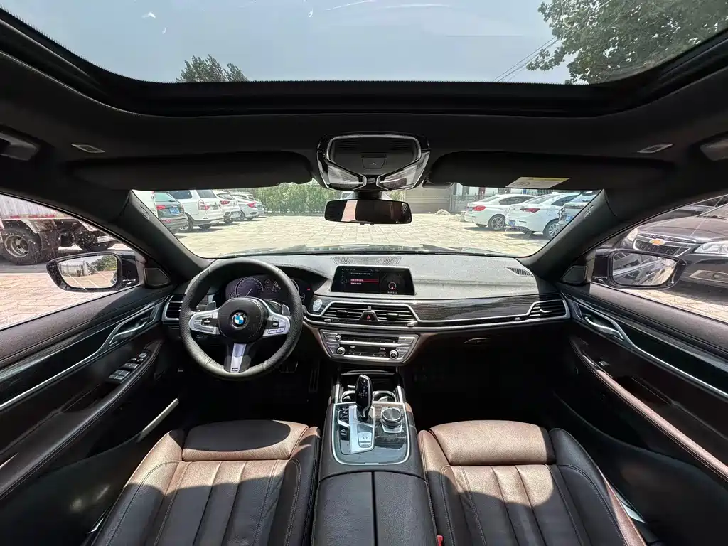BMW 7 Series 7 2018 730Li Lead M Sport