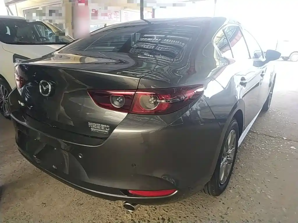 Mazda 3 Axela — миниатюра 7