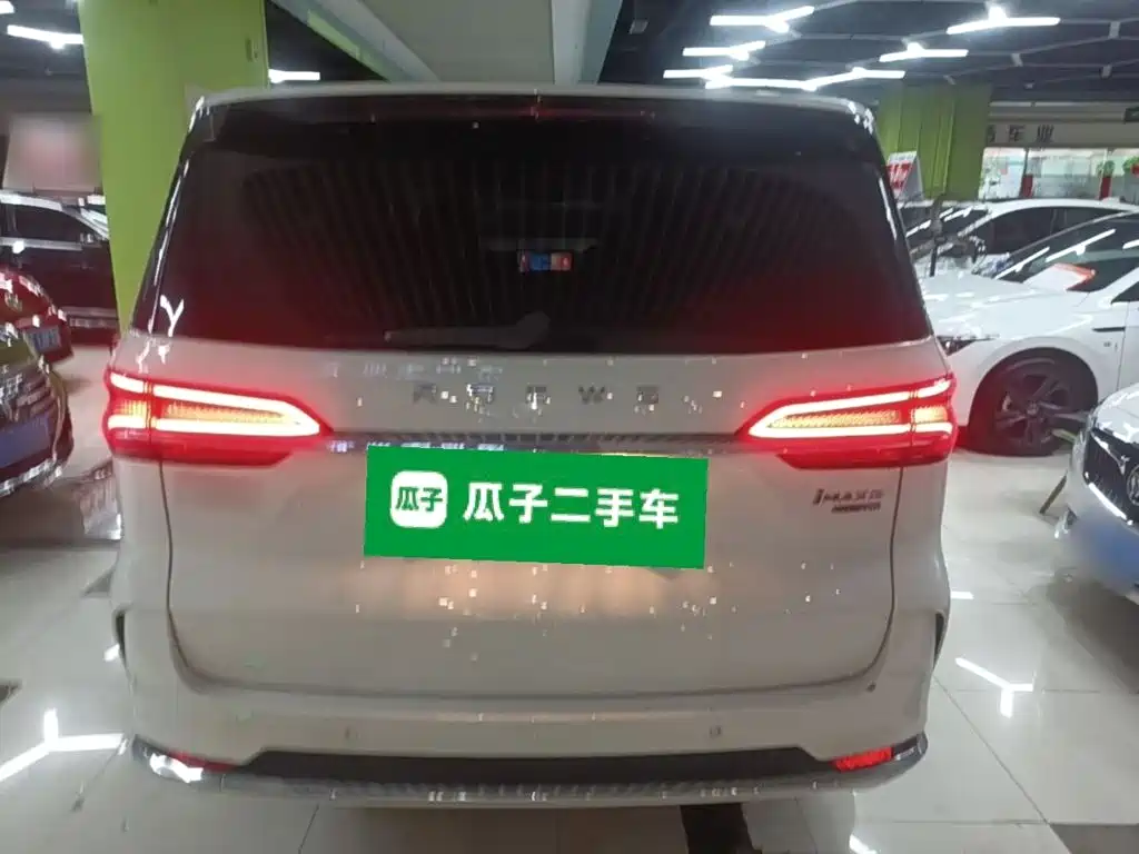 Roewe iMAX8 — миниатюра 6