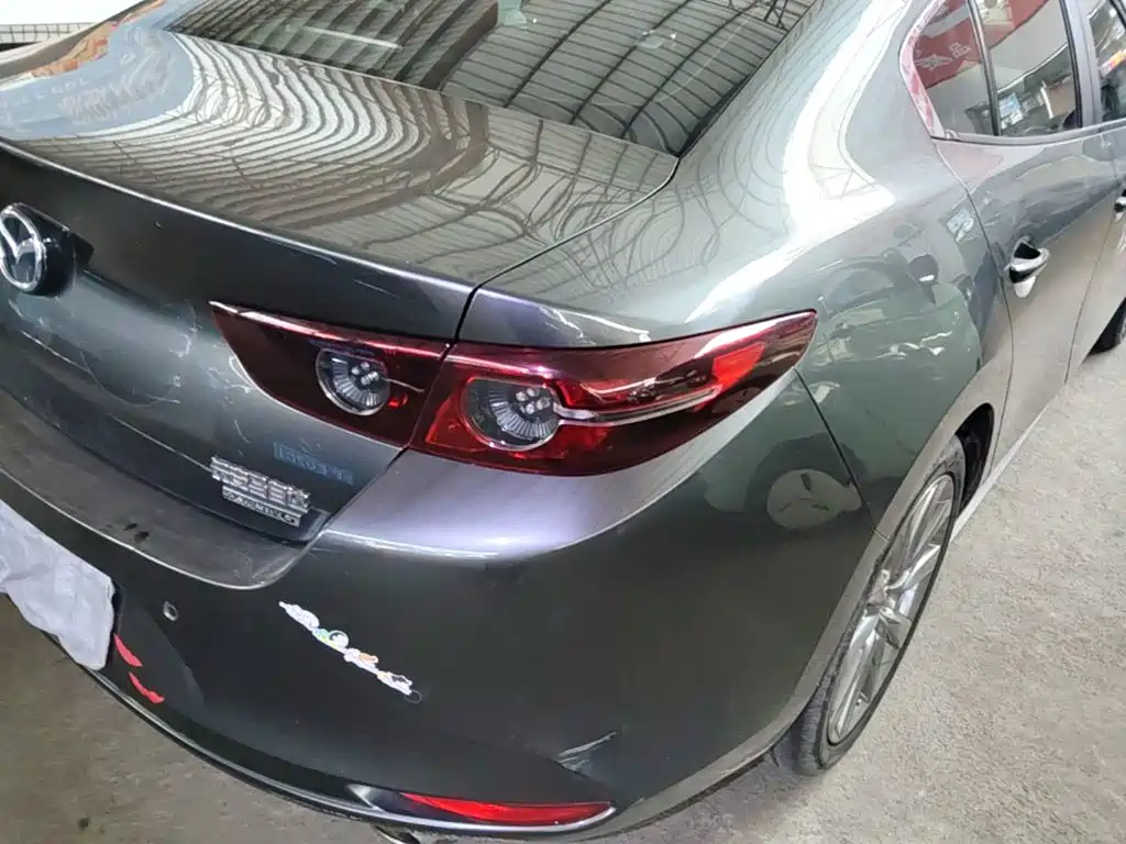 Mazda 3 Axela — миниатюра 8