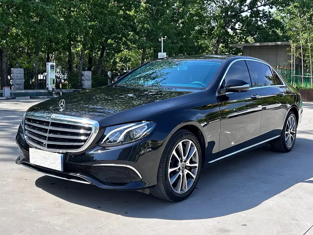 Mercedes-Benz E-Class 2019
