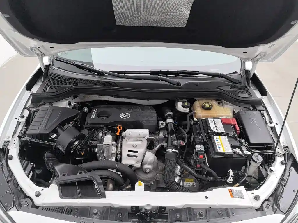 Buick Excelle — миниатюра 6