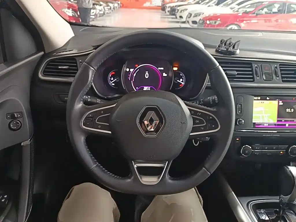 Renault Kadjar — миниатюра 11