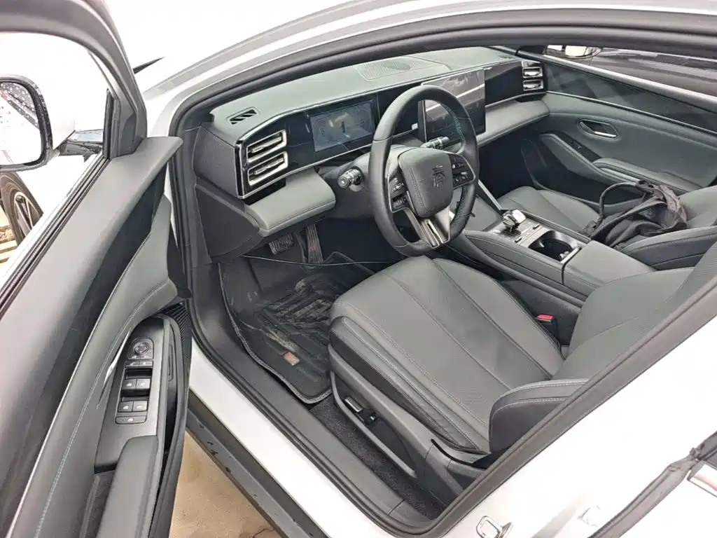 BYD Qin L — миниатюра 16