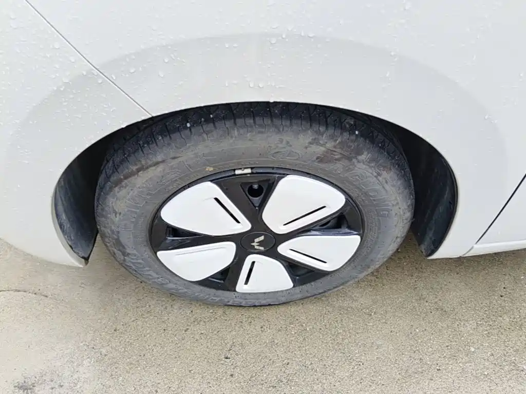 Wuling MINIEV — миниатюра 23