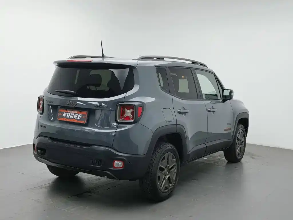 Jeep Renegade — миниатюра 2
