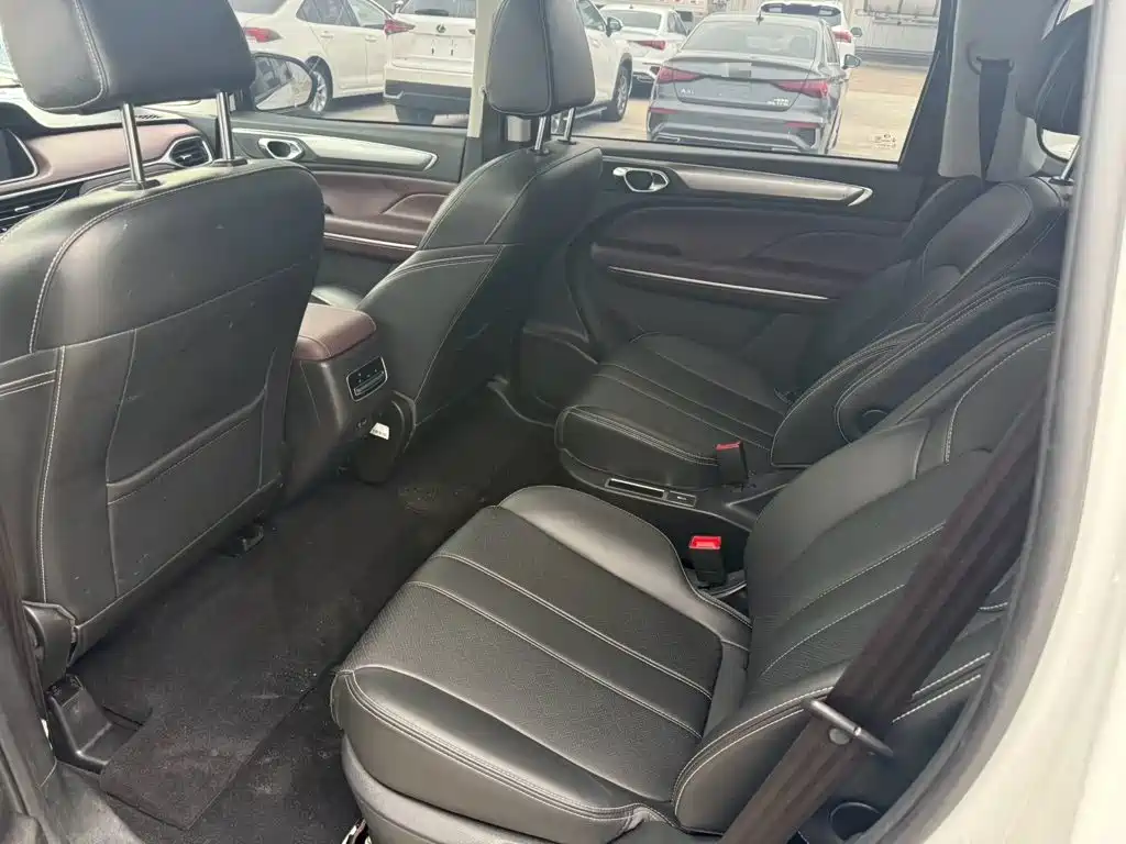 GAC Motor Trumpchi M6 — миниатюра 5