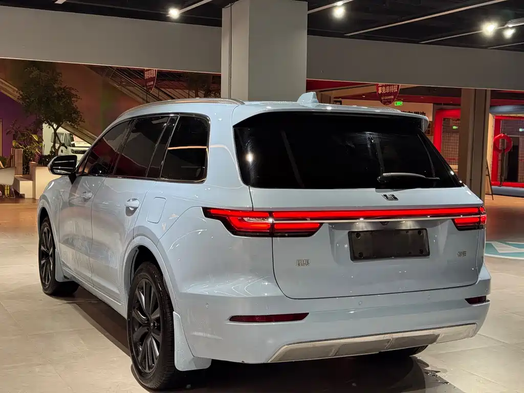 Li Auto Li ONE — миниатюра 6