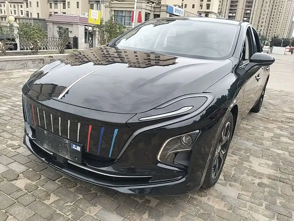 Hongqi Hongqi E-QM5