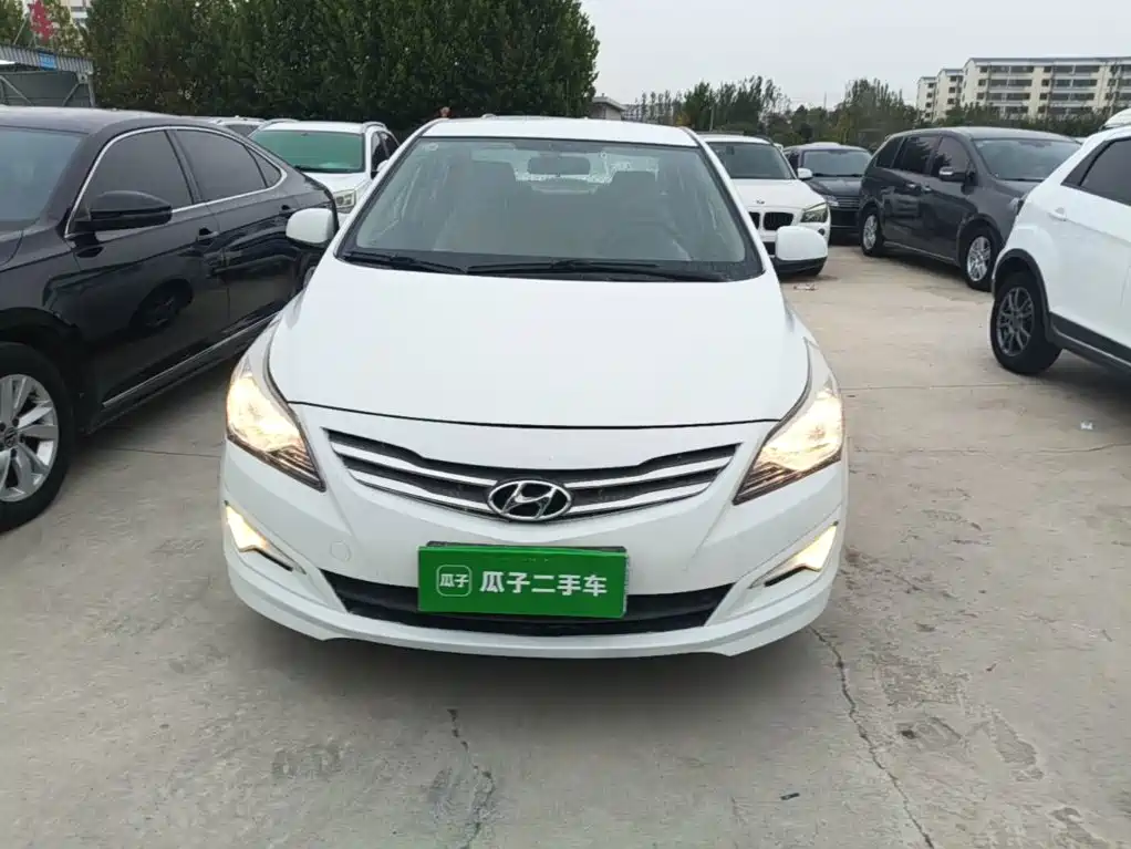 Hyundai Verna — миниатюра 3