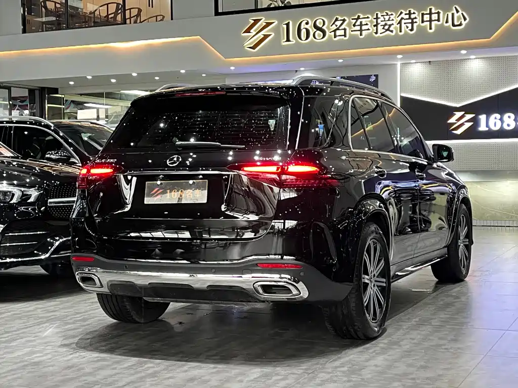 Mercedes-Benz GLE (Import) — миниатюра 8