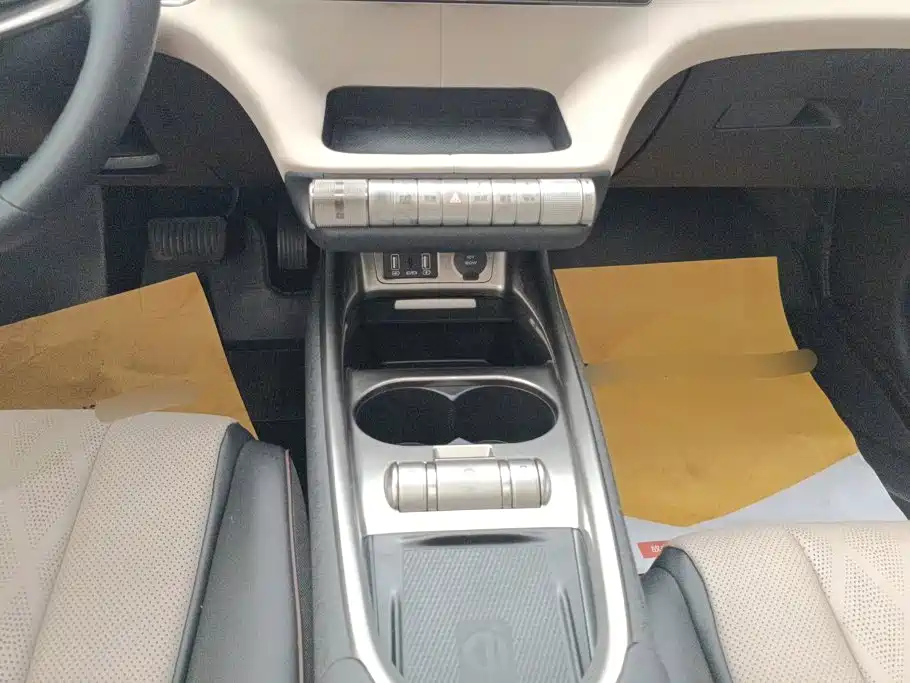 BYD Dolphin — миниатюра 16