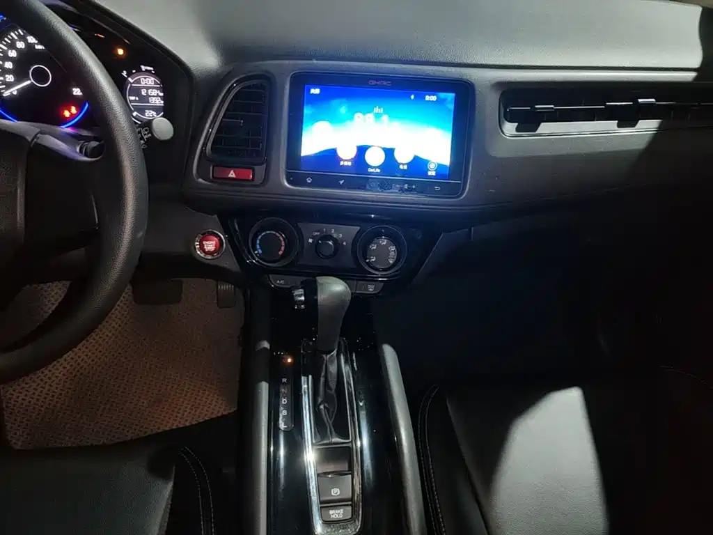 Honda Vezel — миниатюра 13