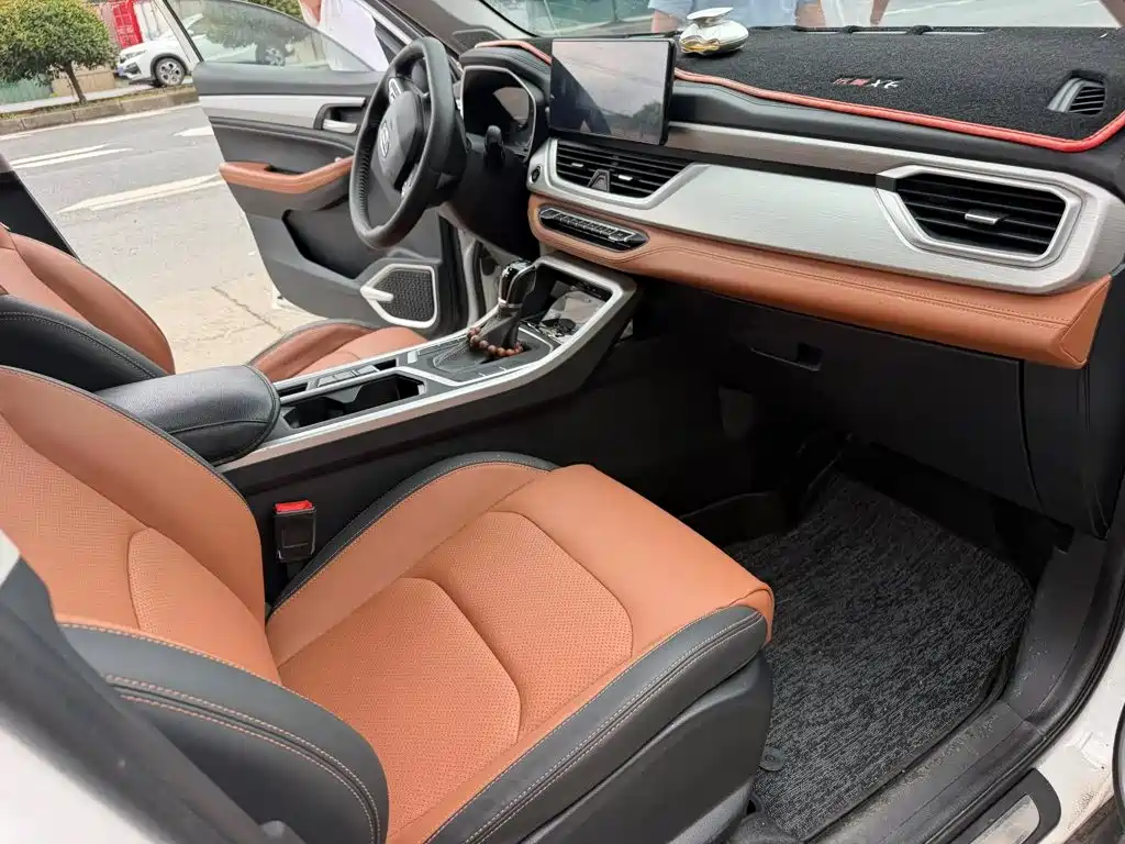 Geely Vision X6 — миниатюра 5