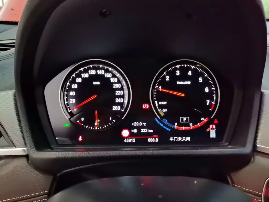 BMW X2 — миниатюра 12
