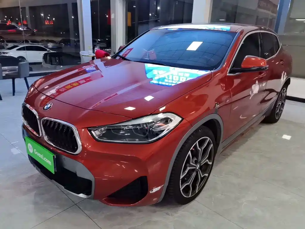 BMW X2