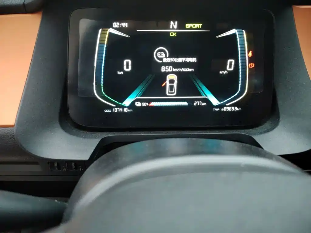 BYD e1 — миниатюра 5