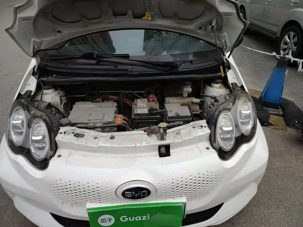 BYD e1 — миниатюра 11