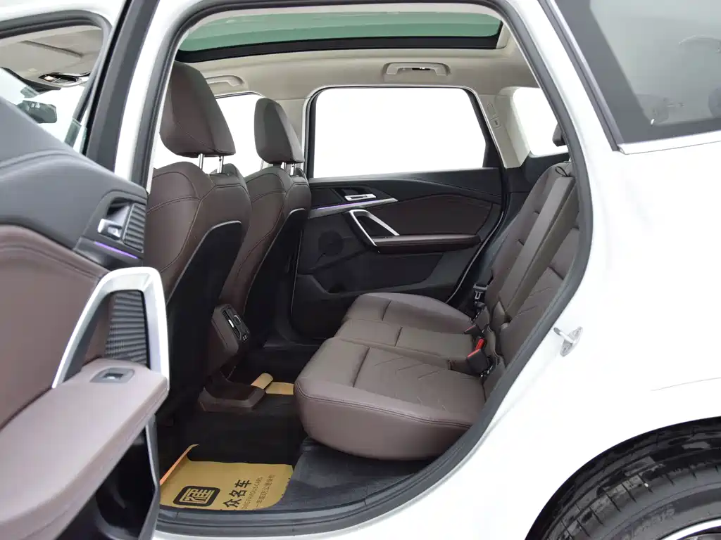 BMW X1 2025 sDrive25Li M Sport