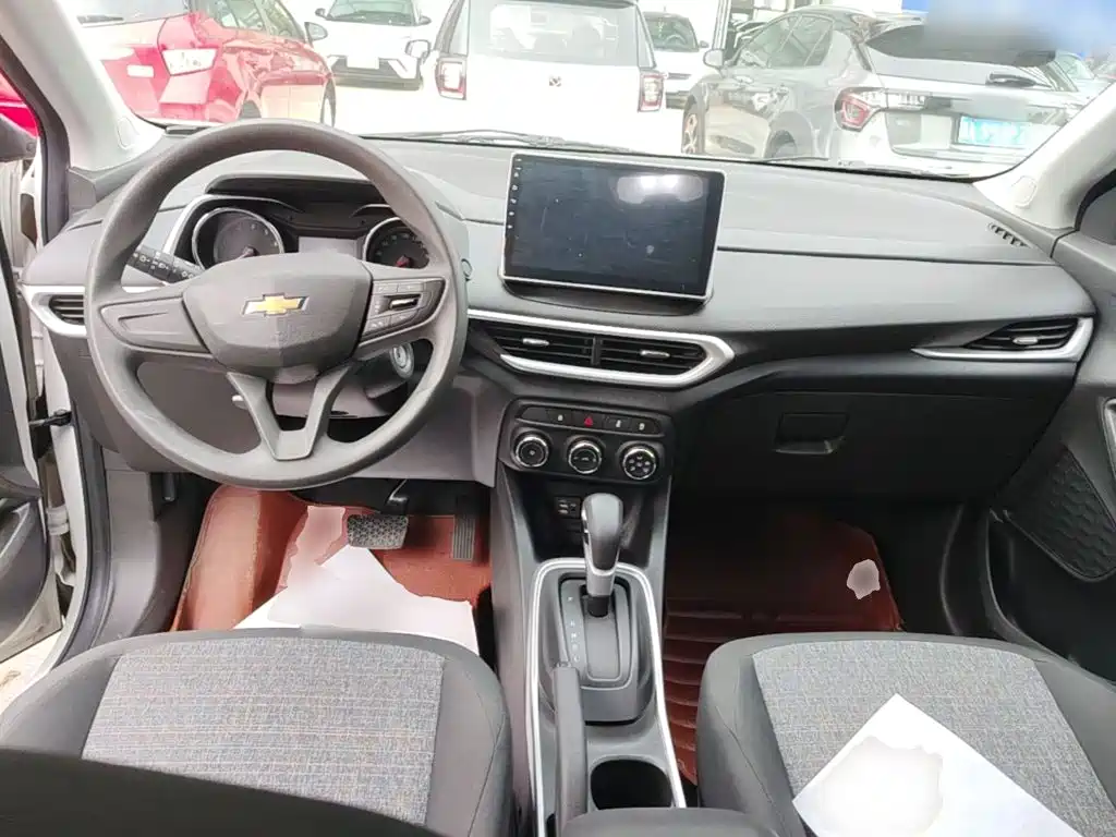 Chevrolet Trax — миниатюра 10