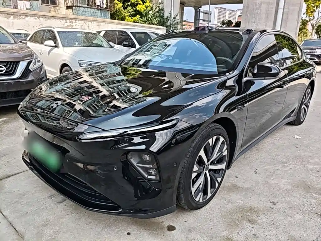 NIO ET7