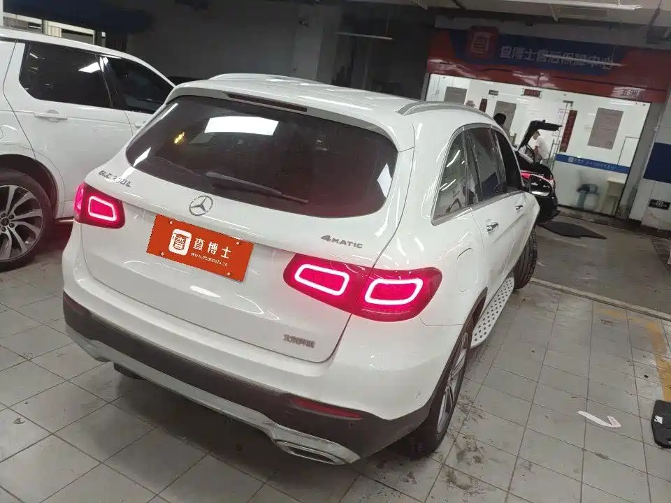 Mercedes-Benz GLC — миниатюра 9