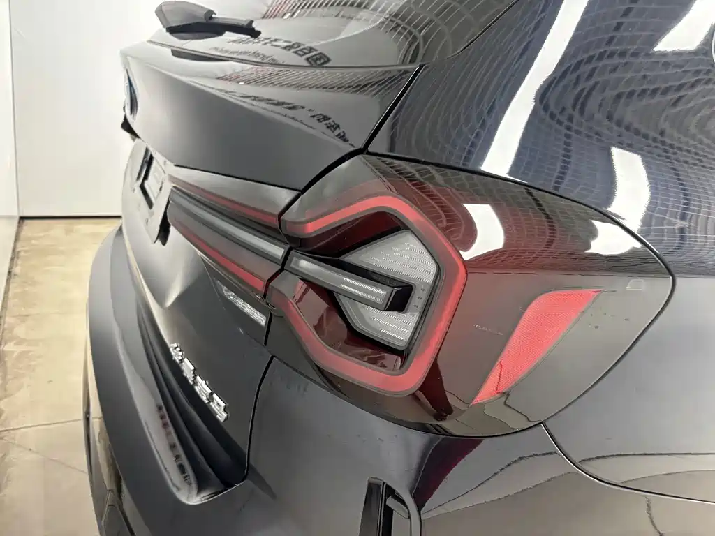 BMW iX3 — миниатюра 12