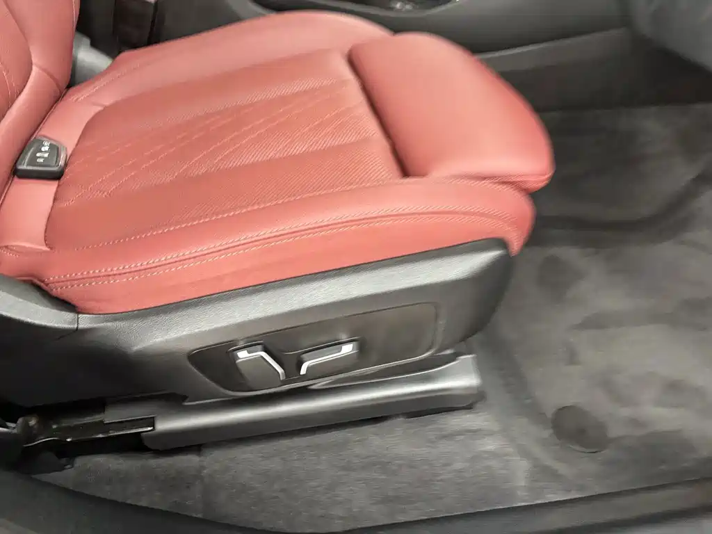 BMW iX3 — миниатюра 28