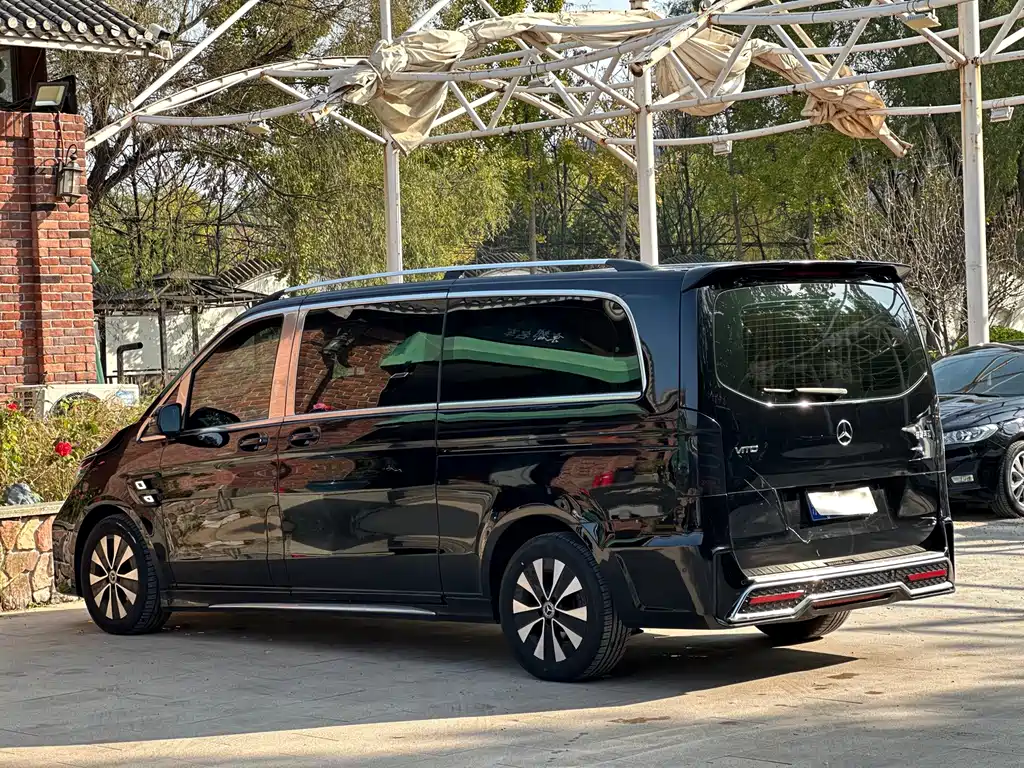 Mercedes-Benz Vito — миниатюра 5